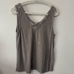 Grey tank top